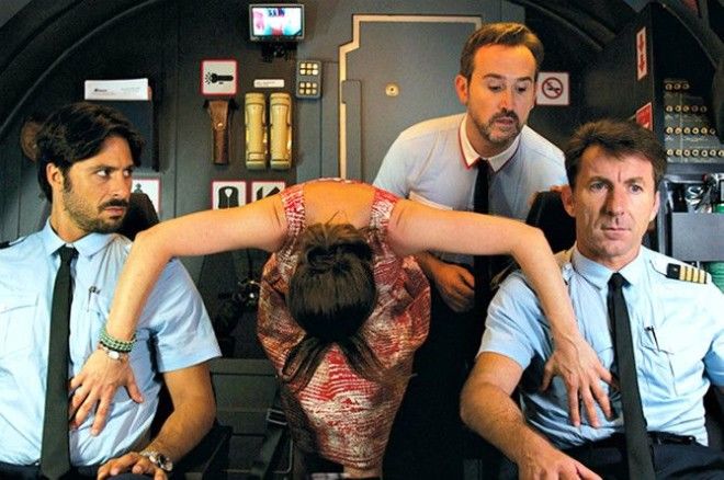 Секс на высоте 10 громких интимскандалов на борту самолета