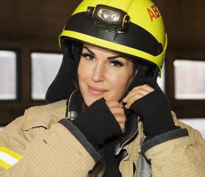 Гунн Нартен самая красивая женщинапожарный Гунн Нартен женщина пожарный
