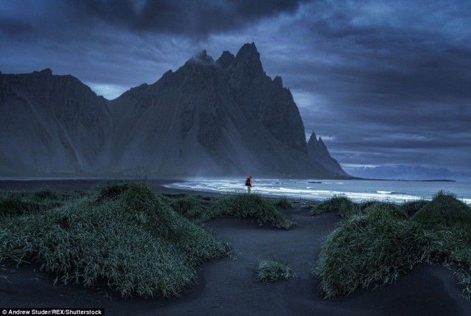 Песчинка в огромном мире: крошечный человек на фоне грандиозных пейзажей