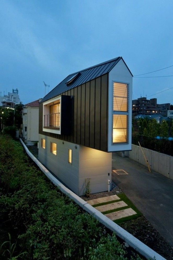 Этот дом в Японии только снаружи кажется миниатюрным и узким