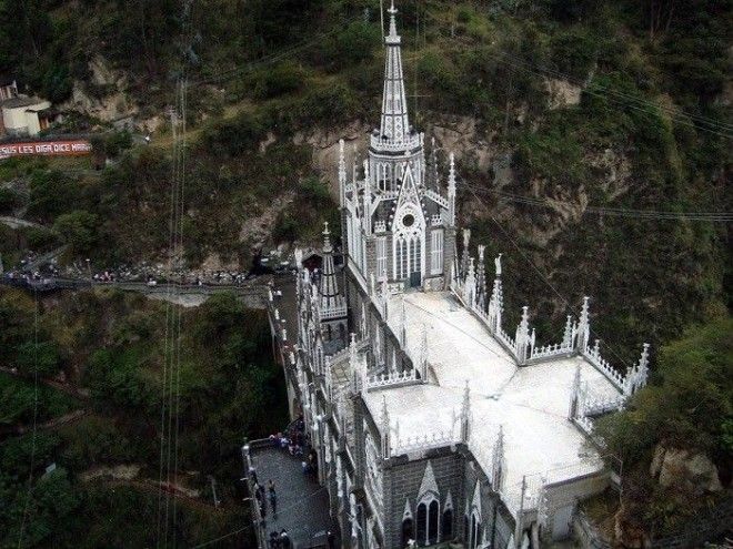 Собор ЛасЛахас невероятный по красоте памятник неоготической архитектуры