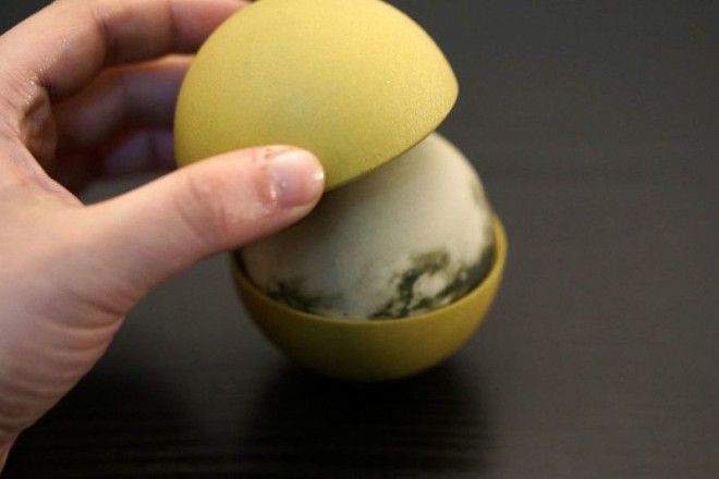 Титан в облаках 3D печать модель солнечная система