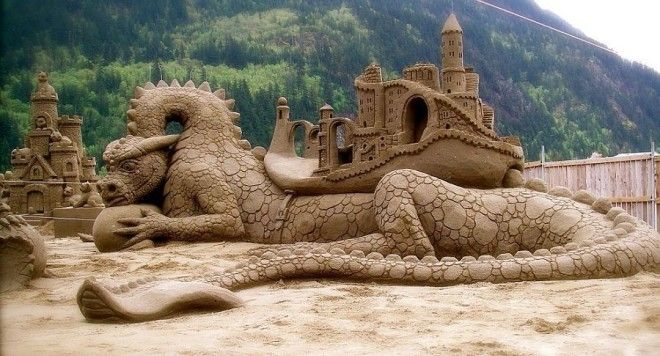 дракон из песка