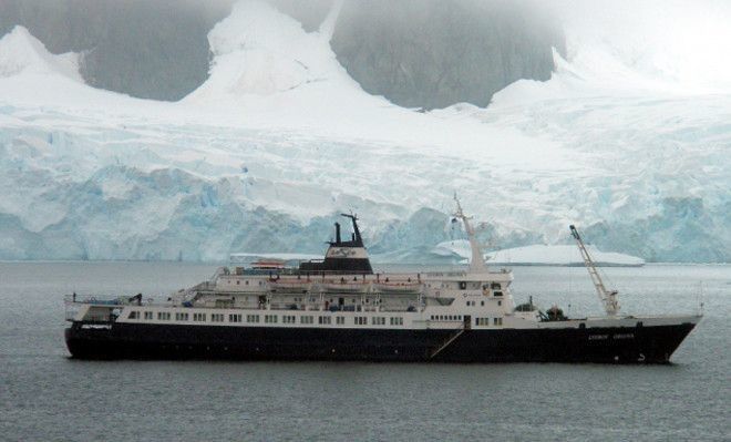 В 1999 году судно Любовь Орлова было продано круизной компании Quark Expeditions а в 2010 году корабль потеряли во время шторма Многострадальный лайнер решил в конце концов пристать к берегу лишь в 2014 году когда его обнаружил поисковый отряд