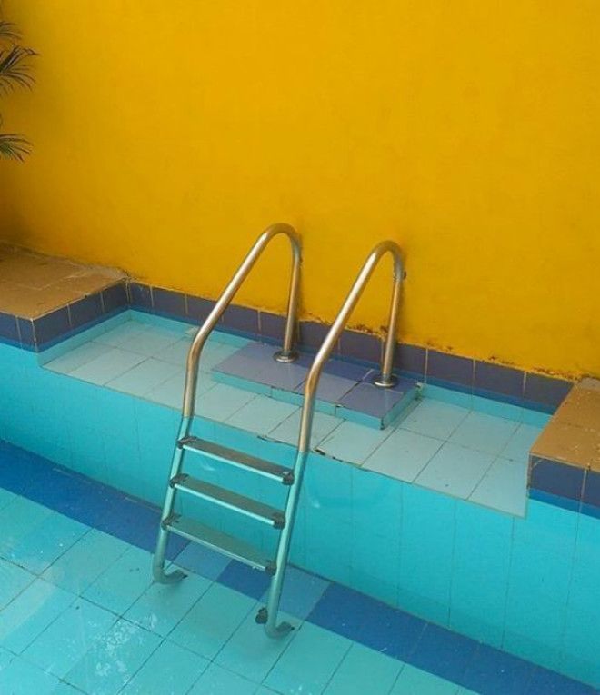 Лестница для бассейн