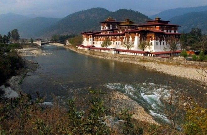 Административное здание в Бутане