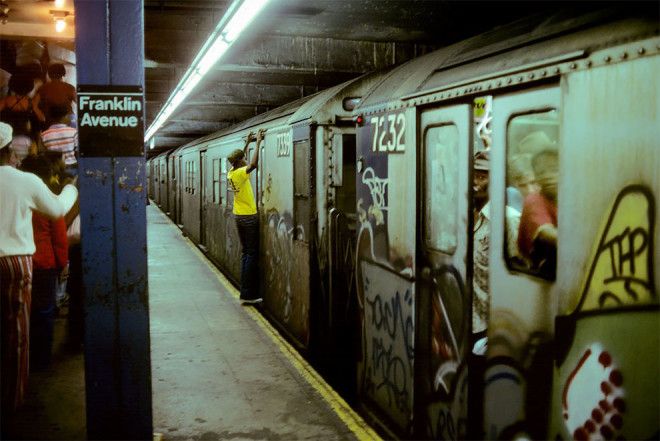 Потрясающие снимки ньюйоркского метро в 1980х годах