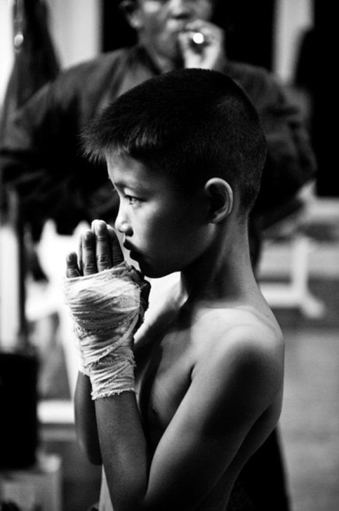 Дети Таиланда - профессиональные боксеры (26 фото)