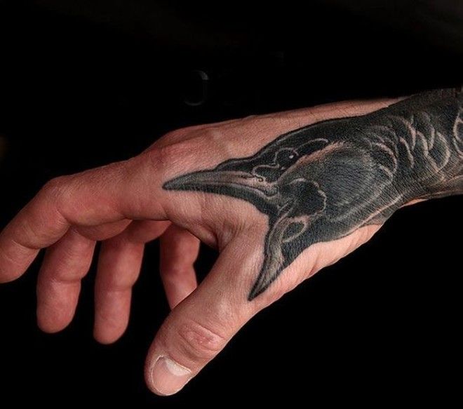 Потрясающие татуировки сделанные на самом подходящем месте