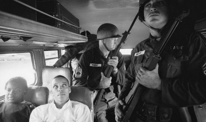 Всадники свободы в 1961 году. Photo by Paul Schutzer. 
