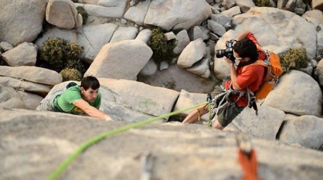 Как фотографируют альпинистов