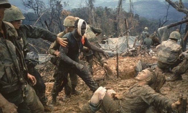Морские пехотинцы во время войны во Вьетнаме. 