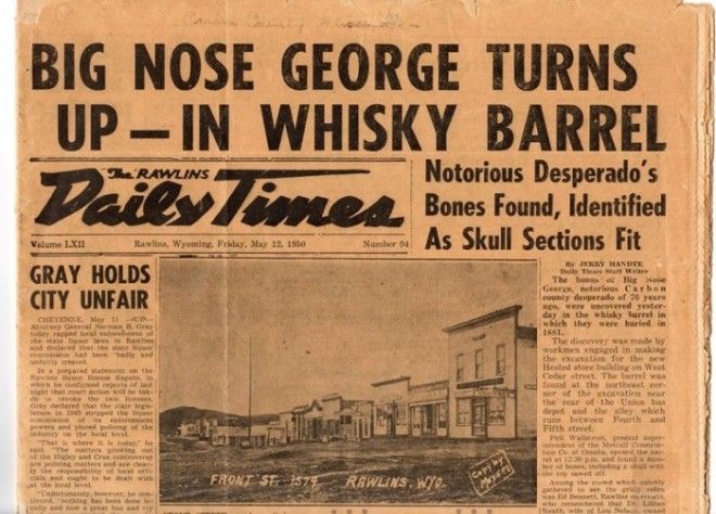 Статья в местной газете сообщает о находке останков Большого Носа в 1950 году в Роулинсе