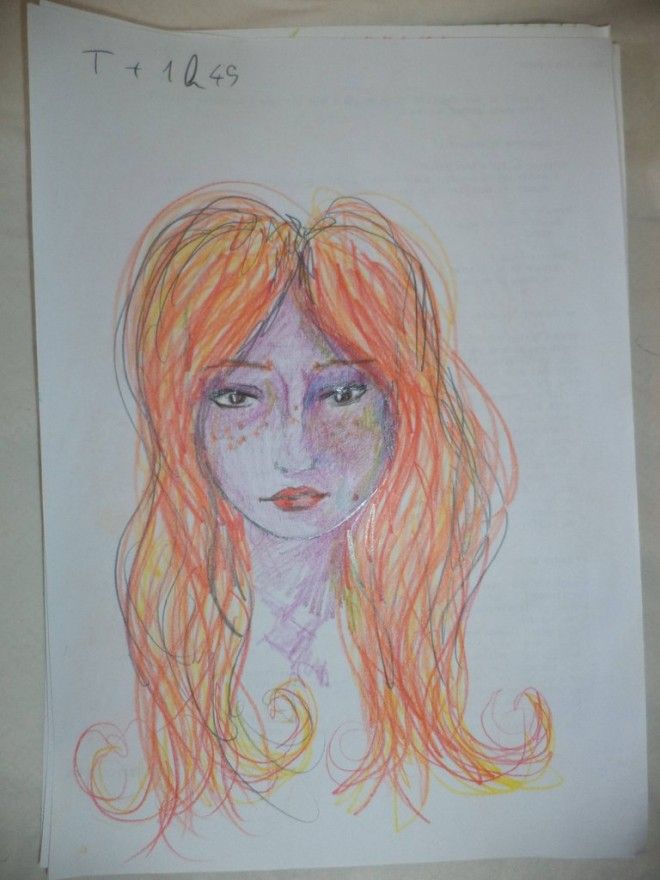 Художник принял ЛСД и рисует девушку напротив Как изменяются его рисунки