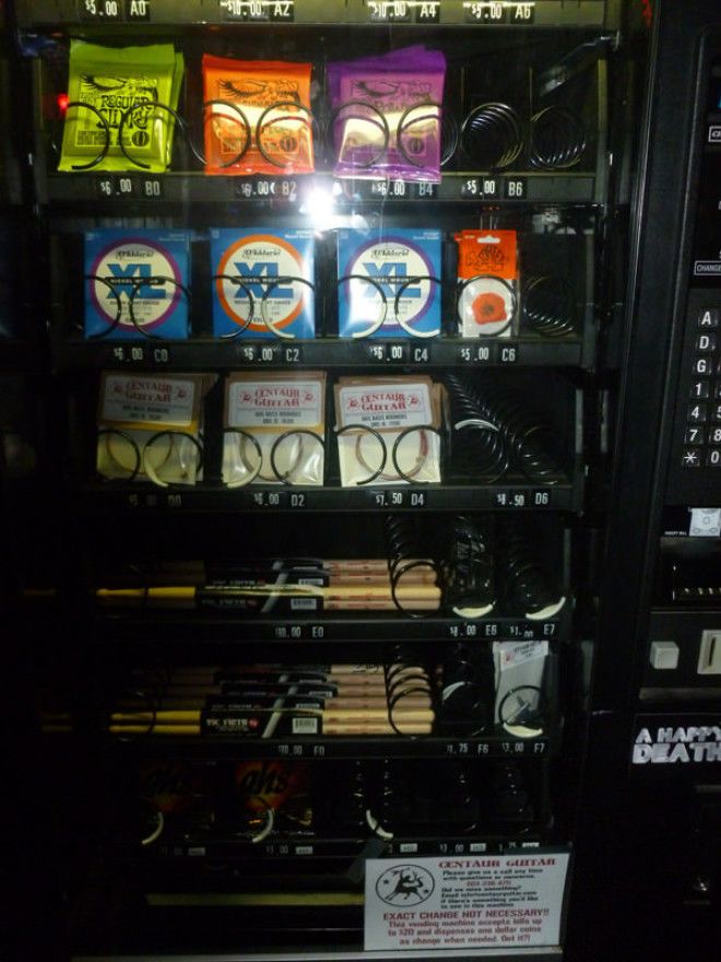 11 Принадлежности для музыкальных инструментов вендинговый аппарат торговые автоматы фото