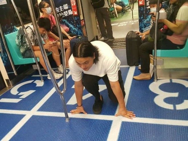 Бассейн в вагоне метро 10 самых живых фото о внезапных превращениях пола