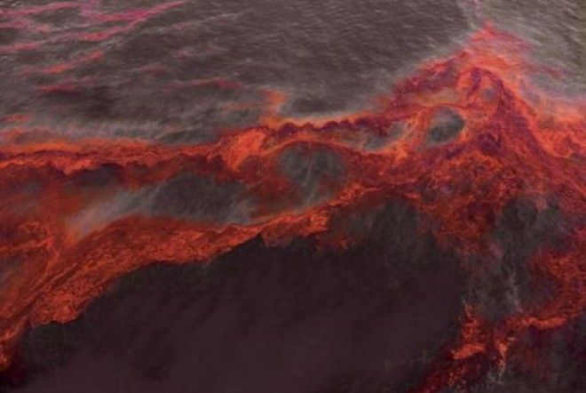 Разлившаяся нефть после взрыва Мексиканский залив США Автор J Henry Fair