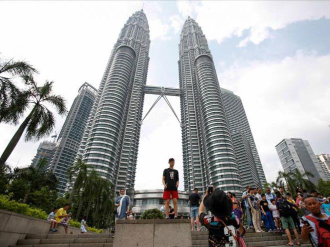 Самые высокие небоскрёбы в мире а так же их стоимость строительства