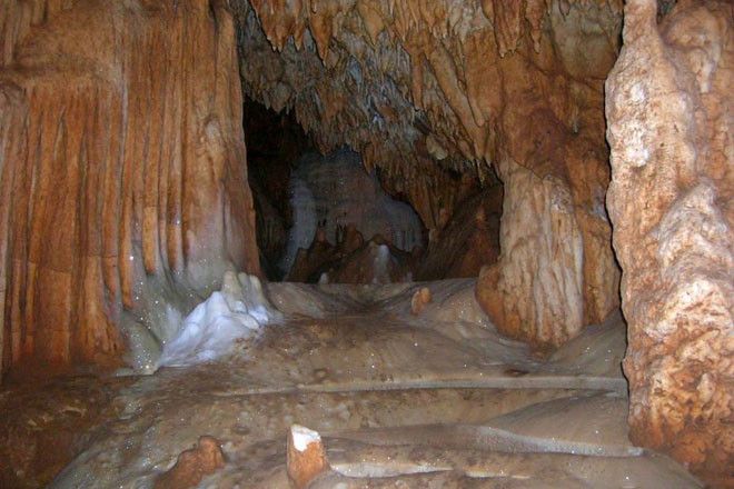 Священная пещера Хрустальной девы